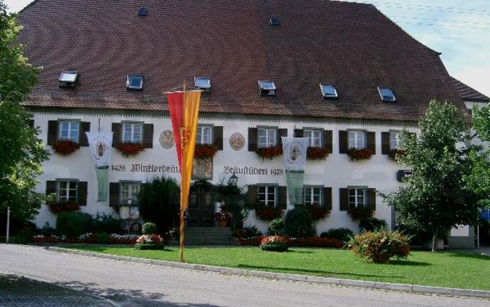 Winkler Bräu - Privatbrauerei und Gutshofhotel