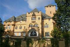 Hakeburg - Palace in Kleinmachnow
