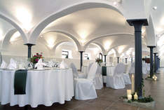 Gut Schwabhof - Wedding venue in Augsburg - Work party